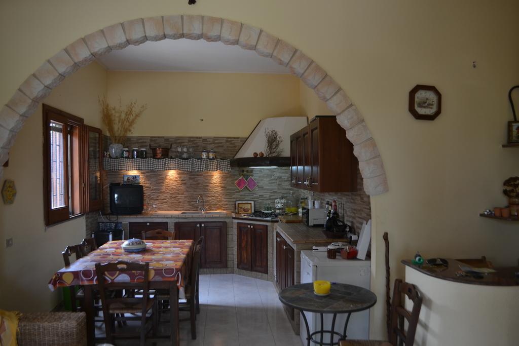Villa Rosa - Ai Piedi Dell'Etna Brucoli Exteriör bild