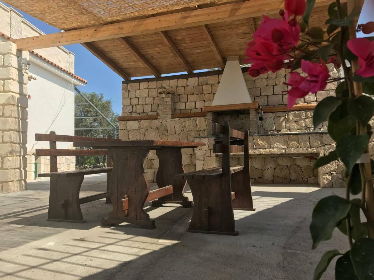 Villa Rosa - Ai Piedi Dell'Etna Brucoli Exteriör bild